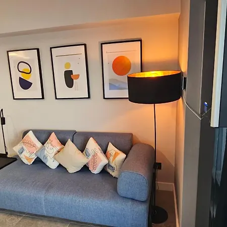 דירה Panoramic View Boutique מאמאיה