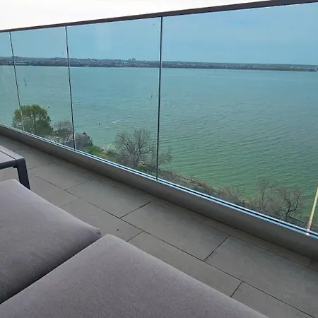 דירה Panoramic View Boutique 3*
